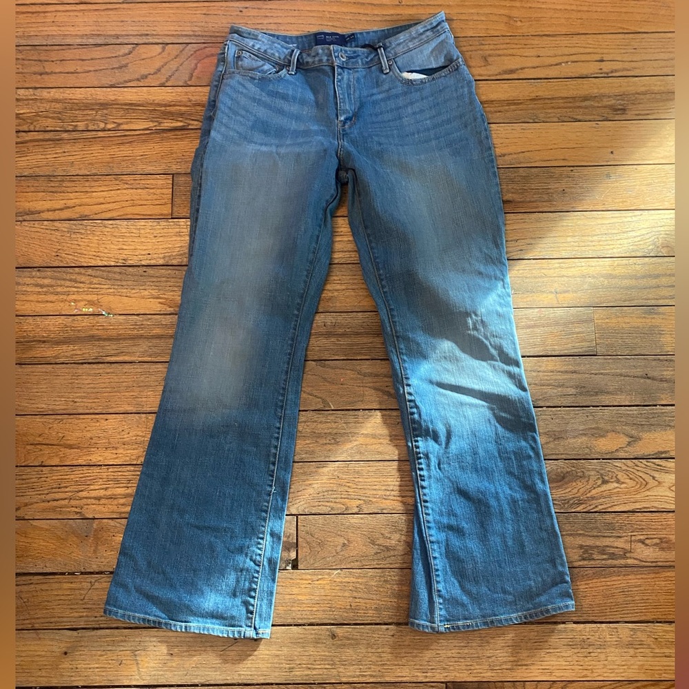 Women's Levi's Classic Bold Curve Medium Wash Bootcut Jeans size 32/14 Denim